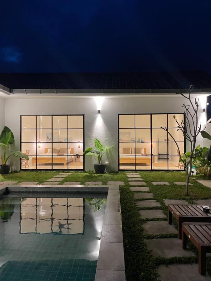 Allure Villa Cempaka Private Pool Куантан Экстерьер фото